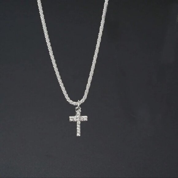 1pc Korean Style Bright Rhinestone Cross Pendant Necklace For Women - Picture 3 of 3